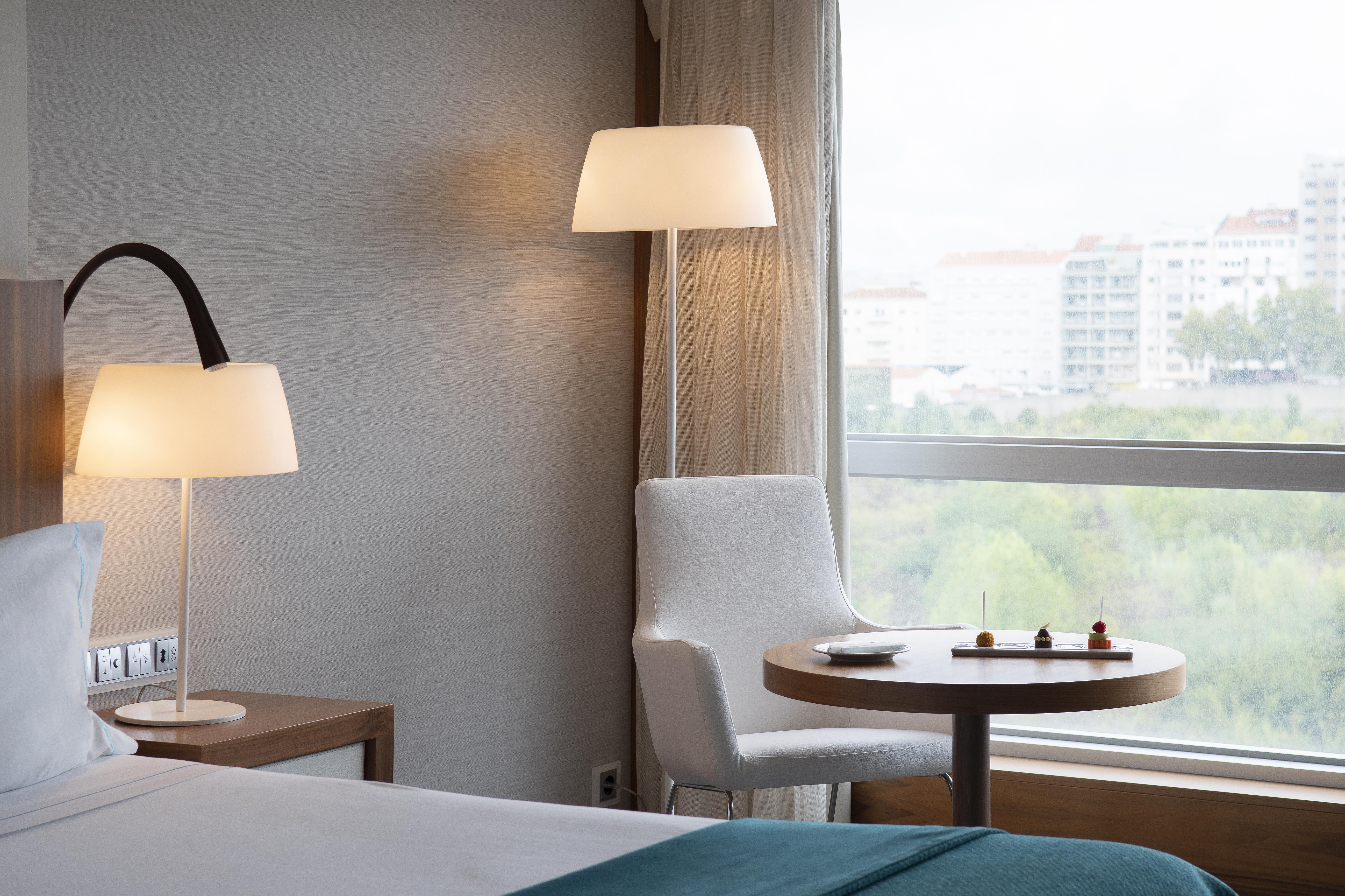 Epic Sana Lisboa Hotel Екстер'єр фото A room at the hotel