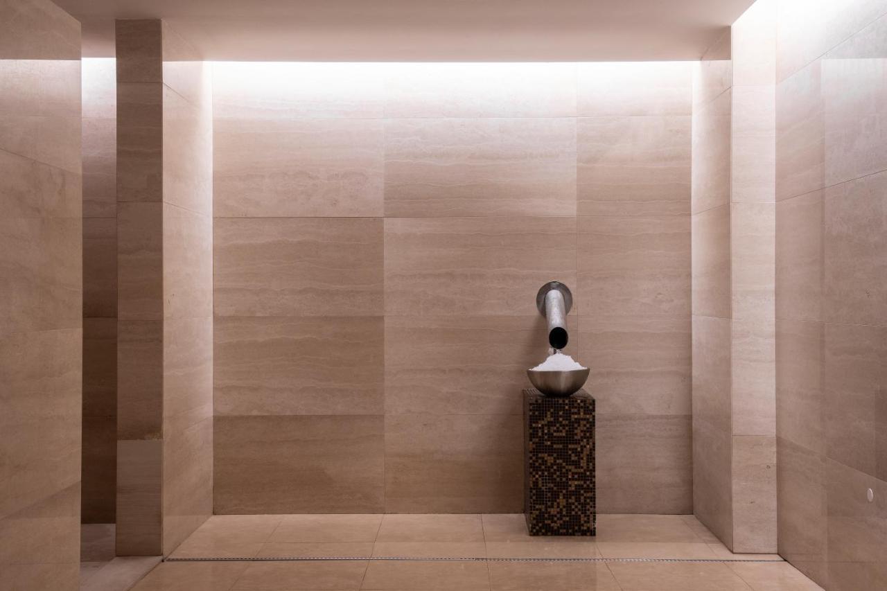 Epic Sana Lisboa Hotel Екстер'єр фото The sculpture in 2018