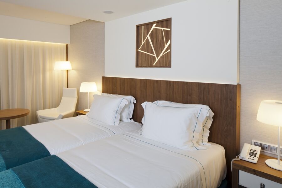 Epic Sana Lisboa Hotel Екстер'єр фото A room at the hotel